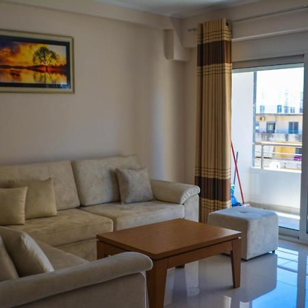 Ersid Apartaments In The Centre Sarande Exterior photo