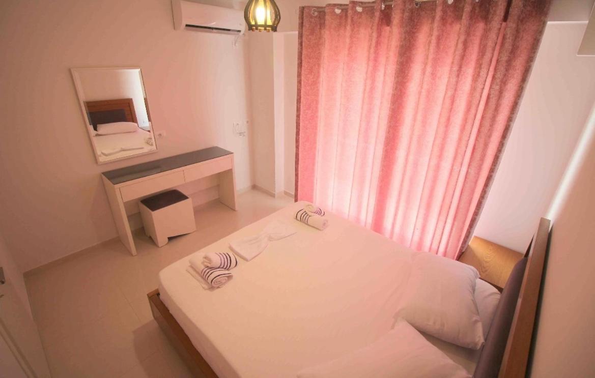 Ersid Apartaments In The Centre Sarande Exterior photo